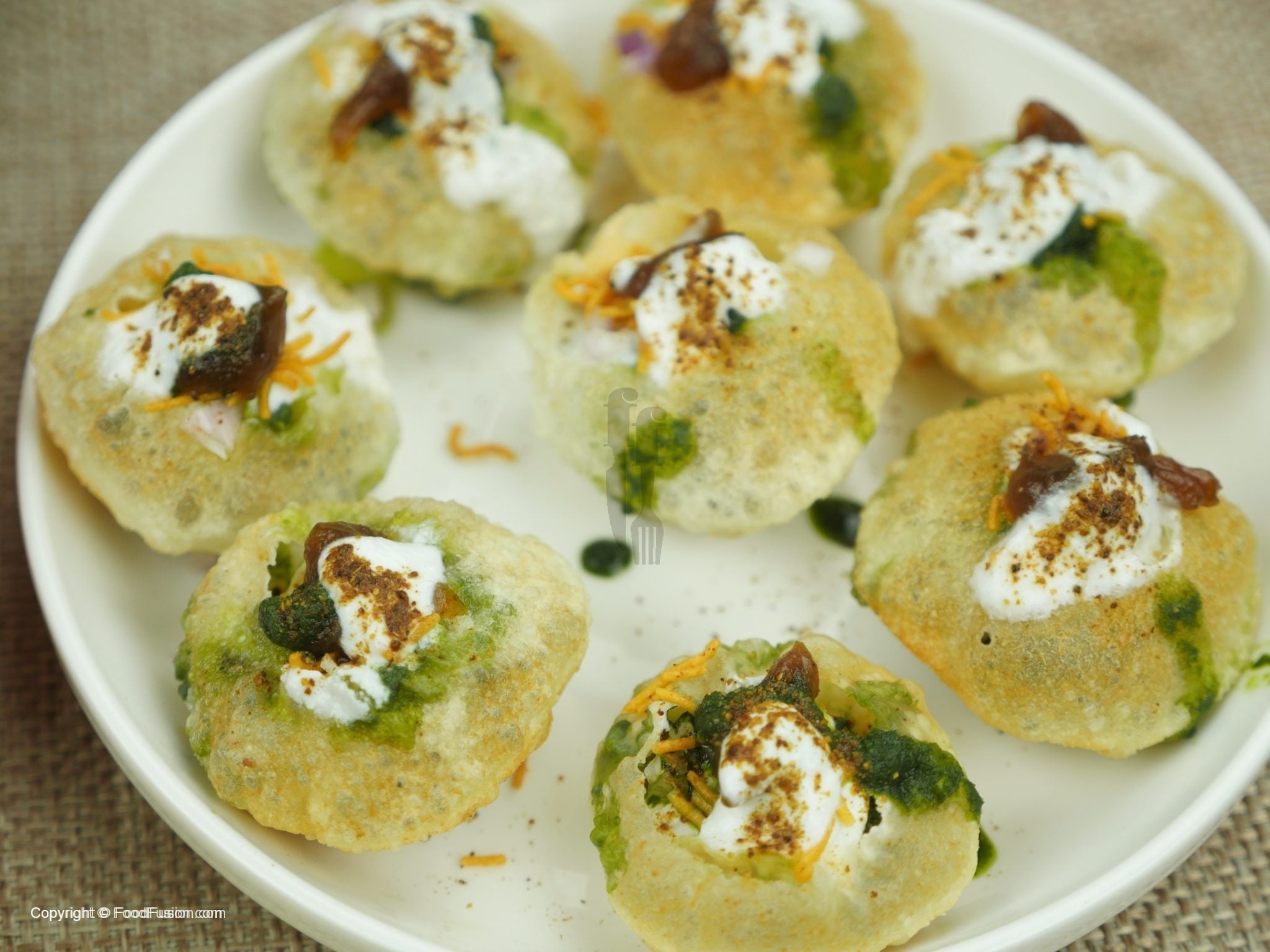 Pani Puri / Gol Gappay – Food Fusion - Pakistani's No 1 Quick Recipe Platform