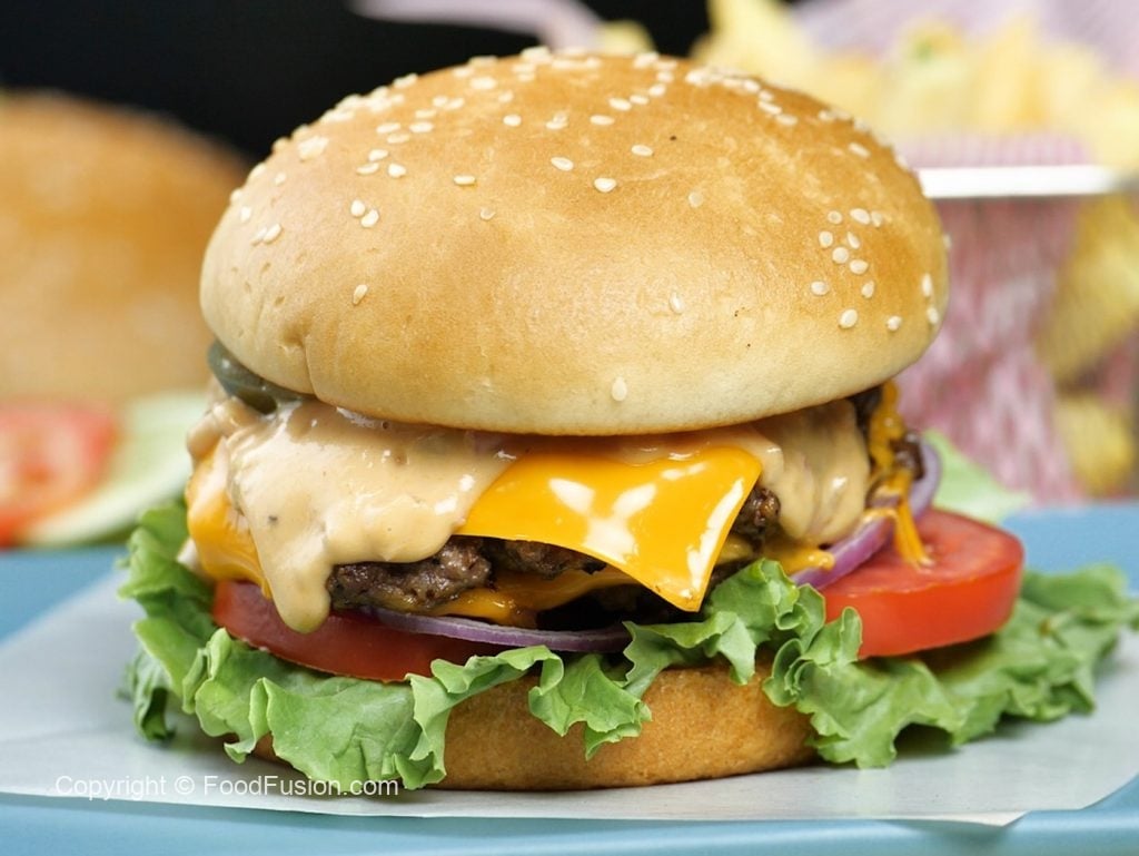 Classic Smash Burger – Food Fusion - Pakistani's No 1 Quick Recipe Platform