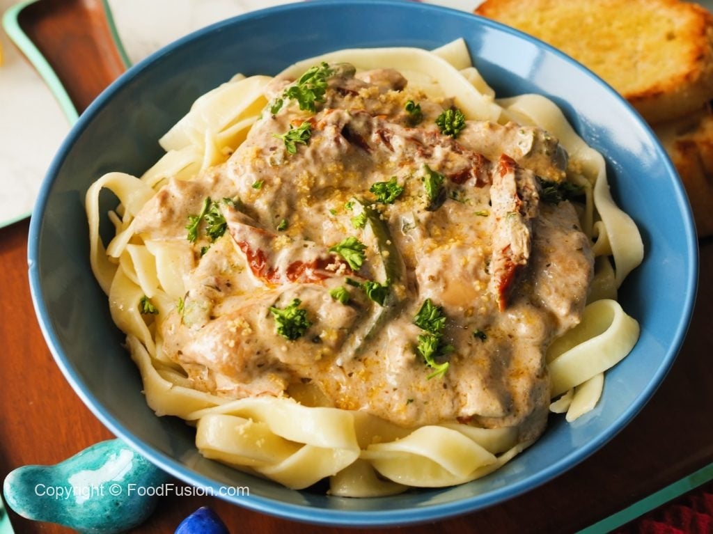 Restaurant Style Creamy Dijon Chicken Pasta – Food Fusion - Pakistani's No 1 Quick Recipe Platform