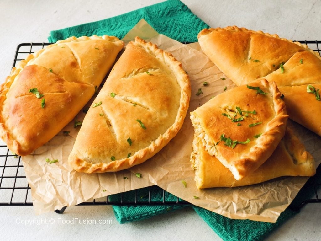 Chicken Jalapeno Ranch calzone – Food Fusion - Pakistani's No 1 Quick Recipe Platform