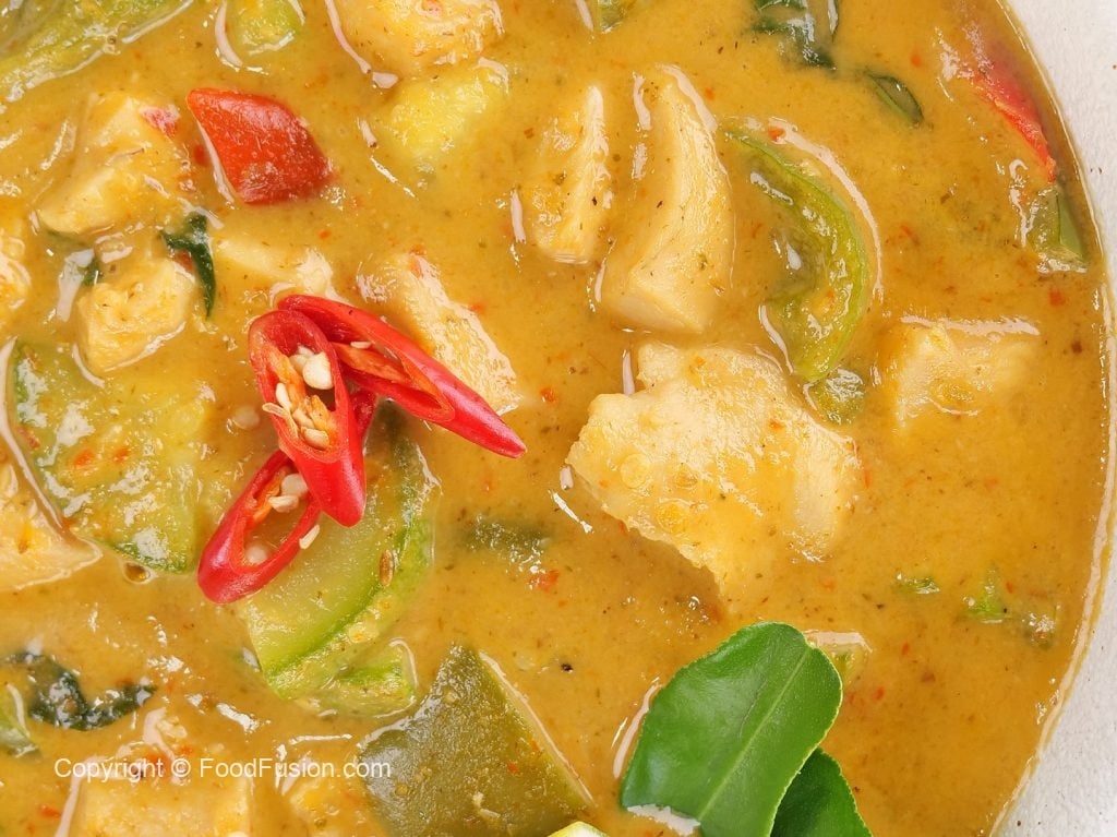 Thai Red Curry Chicken – Food Fusion - Pakistani's No 1 Quick Recipe Platform