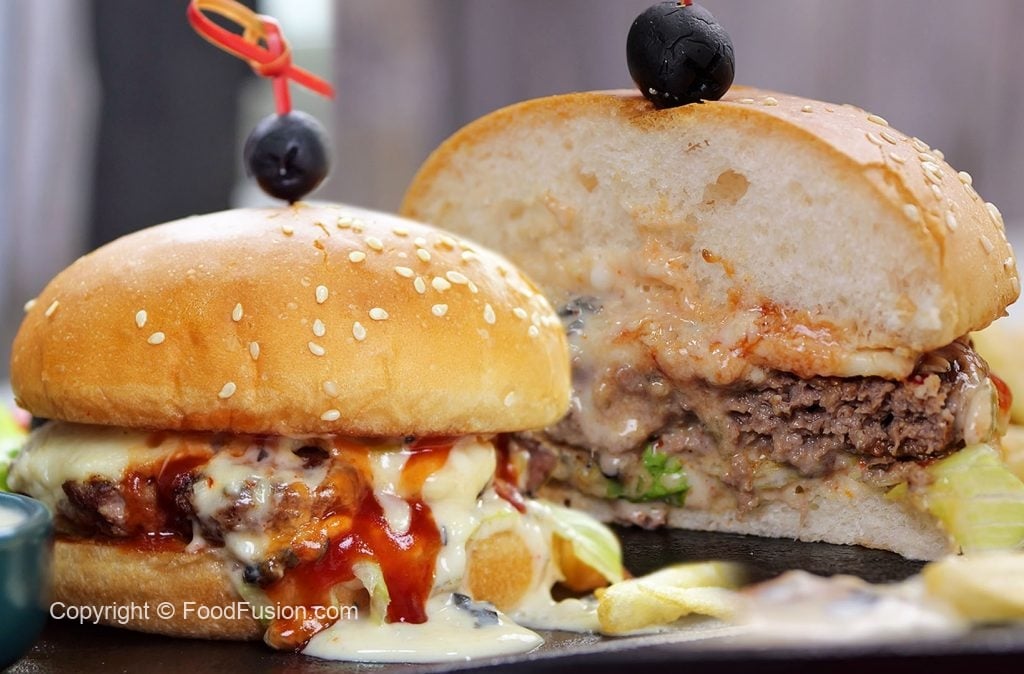 Spicy Cheese Tawa Burger – Food Fusion - Pakistani's No 1 Quick Recipe Platform