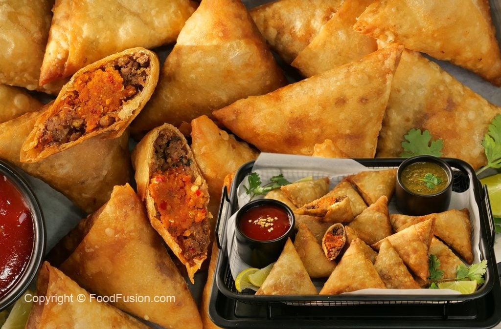 Qeema Chutney Samosa – Food Fusion - Pakistani's No 1 Quick Recipe Platform
