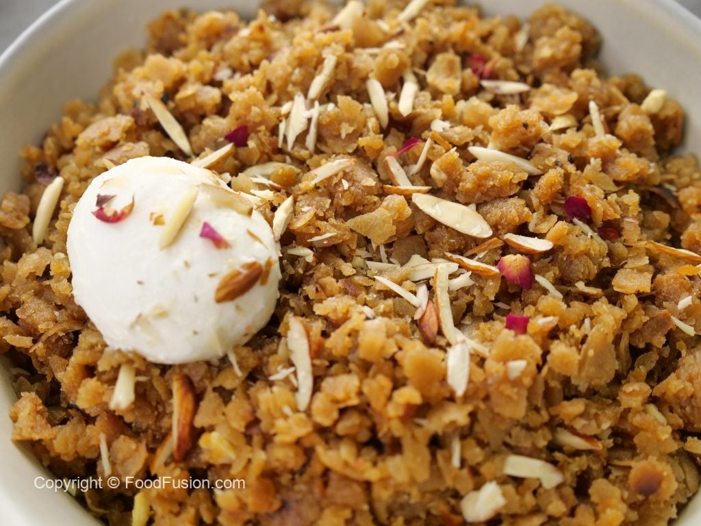 Sindhi Gur ki Kutti / Churi – Food Fusion - Pakistani's No 1 Quick Recipe Platform