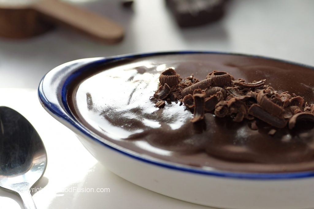 Hot Chocolate Milk Cake – Food Fusion - Pakistani's No 1 Quick Recipe Platform