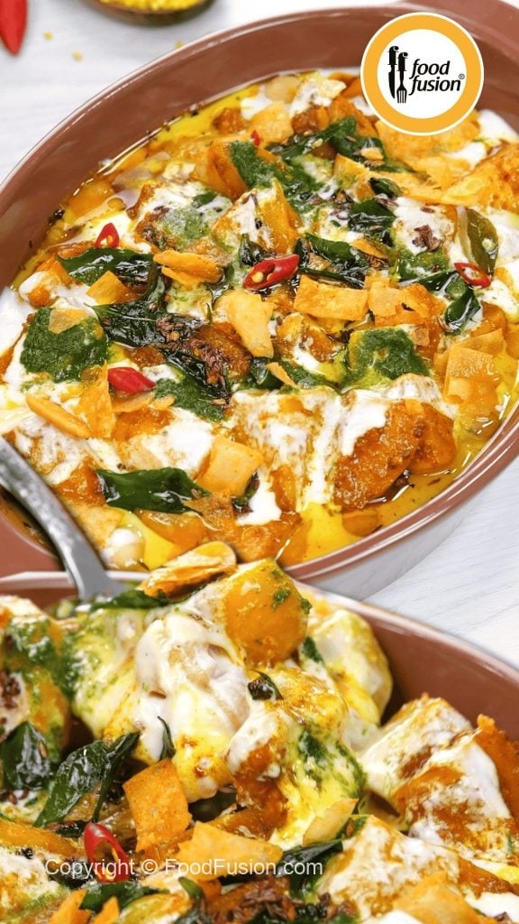 Khattay Aloo with Phulki Chaat – Food Fusion - Pakistani's No 1 Quick Recipe Platform